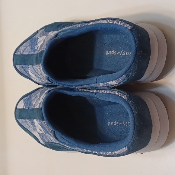 Easy Spirit, Blue Patchwork Slip On Every Day  Comfort Sneakers 9M - Picture 4 of 8